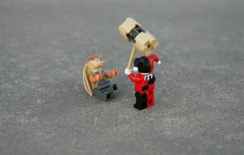 Jar Jar Binks Meets Harley Quinn (Flickr: Michael Li)